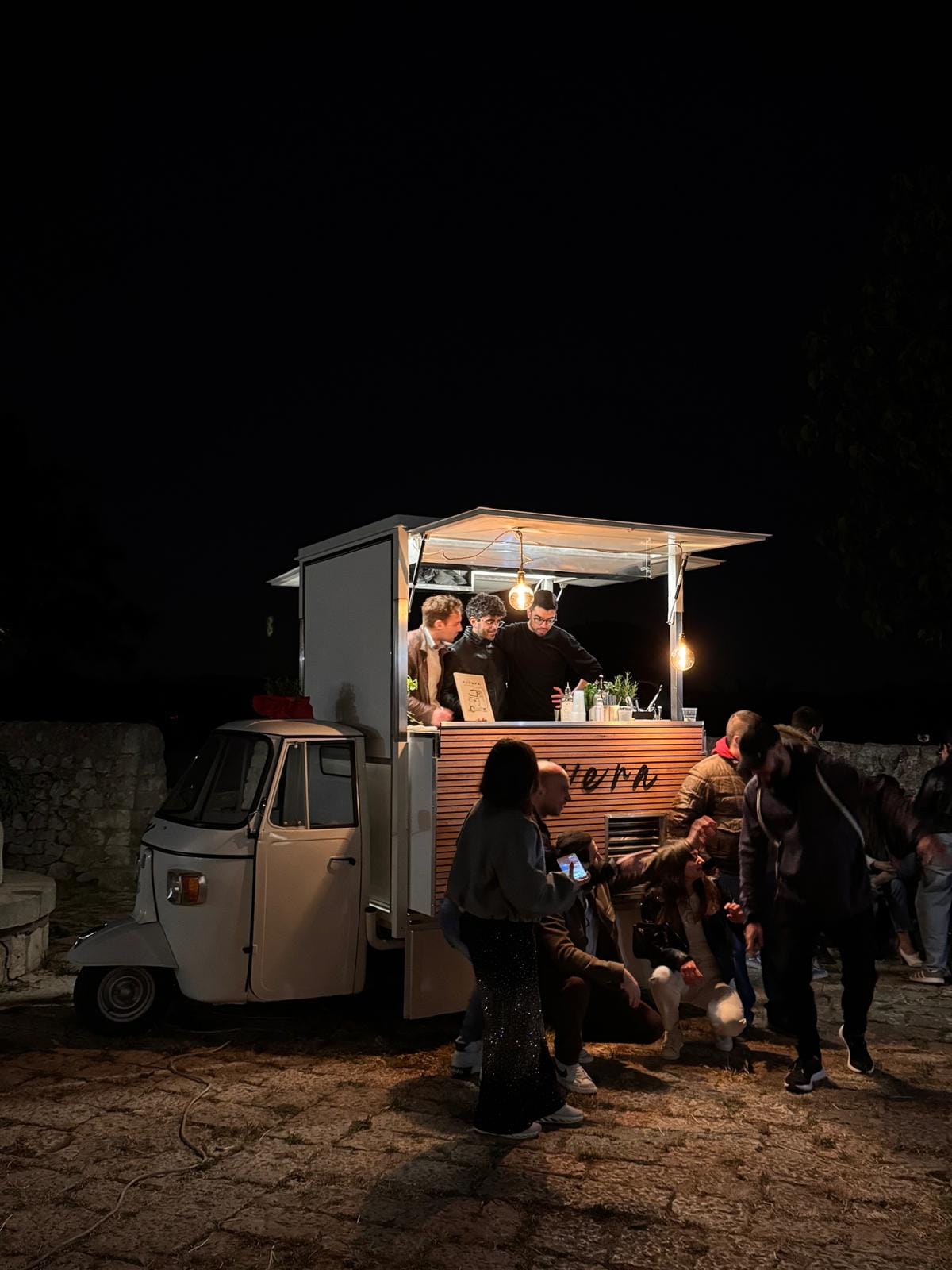 Aperitivo a Modica con cocktail bar mobile Nivera per evento privato